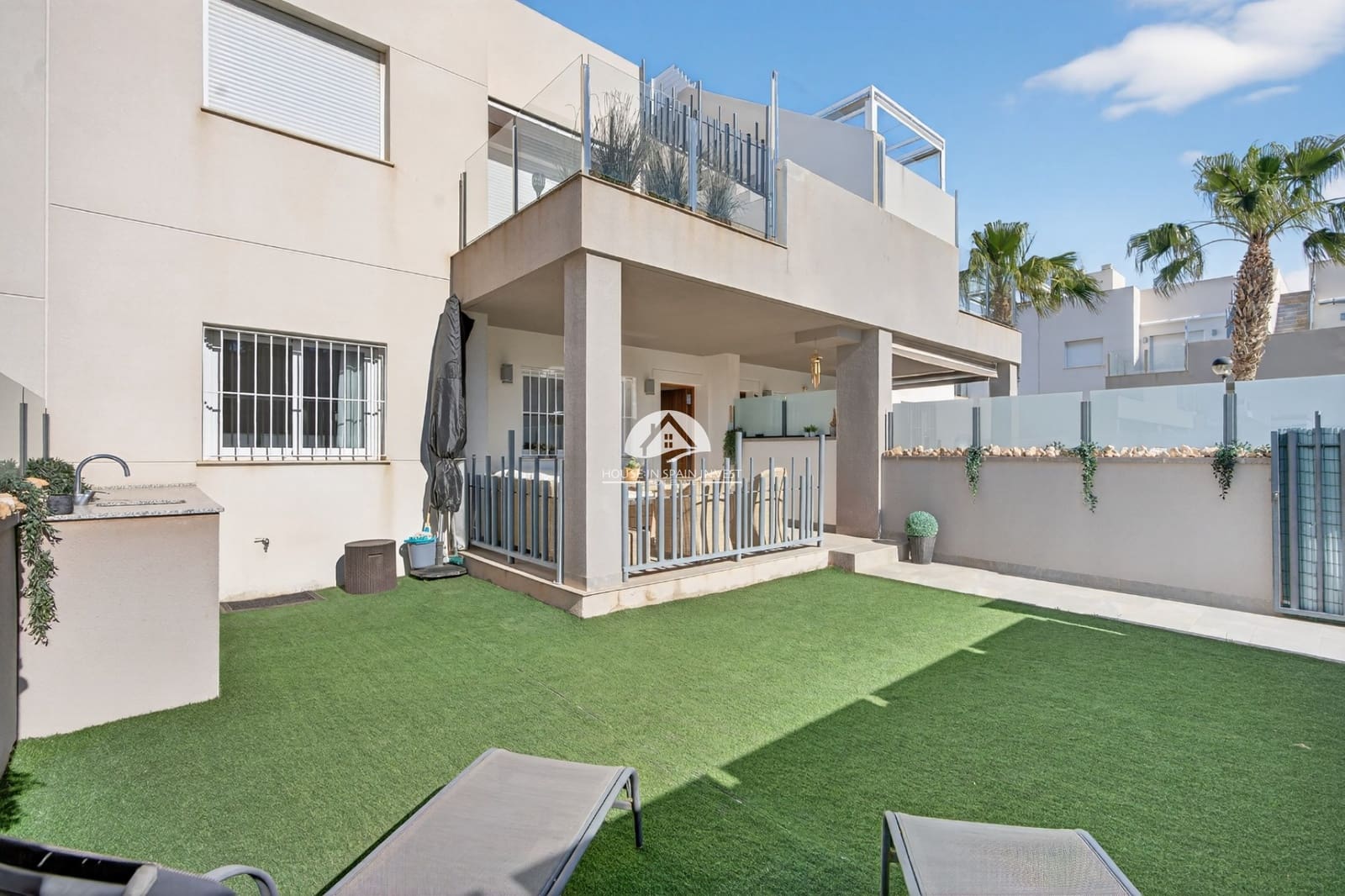 3 soveværelse Lejlighed til salg i Torrevieja med swimmingpool garage - € 259.000 (Ref: 9759247)