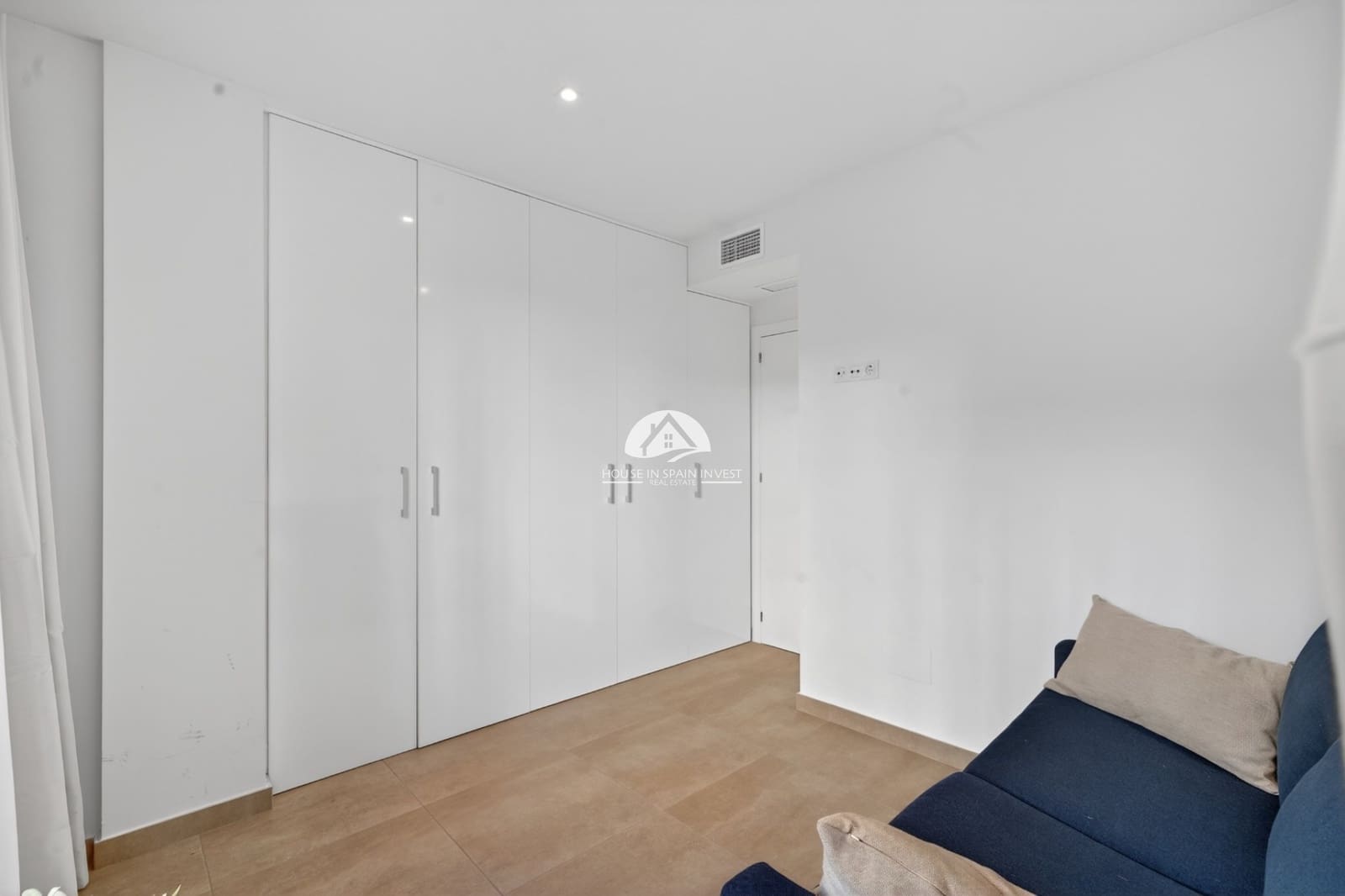 3 soveværelse Lejlighed til salg i Torrevieja med swimmingpool garage - € 259.000 (Ref: 9759247)