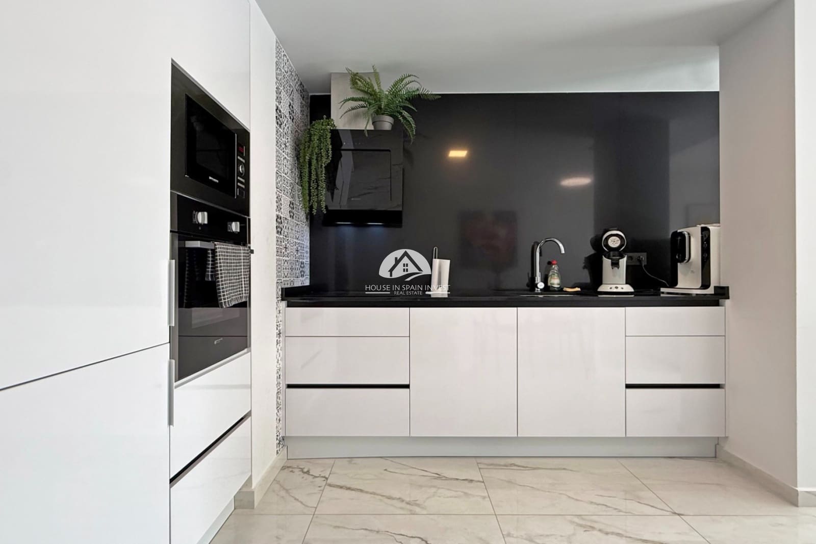 2 makuuhuone Huoneisto myytävänä paikassa Los Altos mukana uima-altaan - 249 000 € (Ref: 9759248)