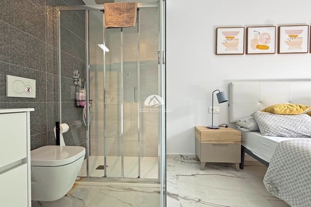 2 makuuhuone Huoneisto myytävänä paikassa Los Altos mukana uima-altaan - 249 000 € (Ref: 9759248)