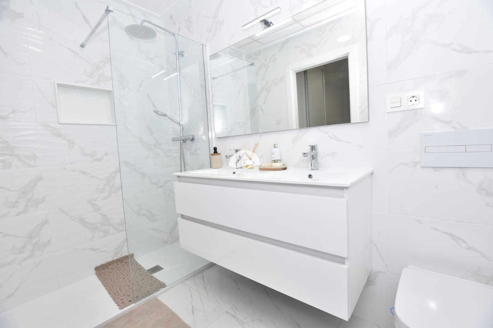 3 quarto Moradia para venda em Los Montesinos com piscina - 387 500 € (Ref: 9759252)