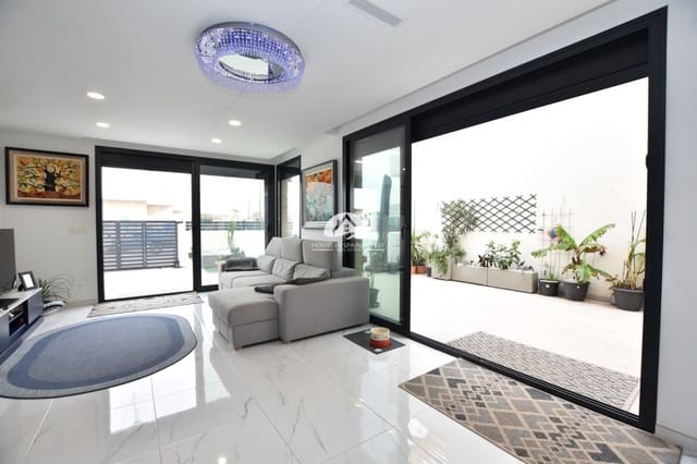 3 quarto Moradia para venda em Los Montesinos com piscina - 387 500 € (Ref: 9759252)