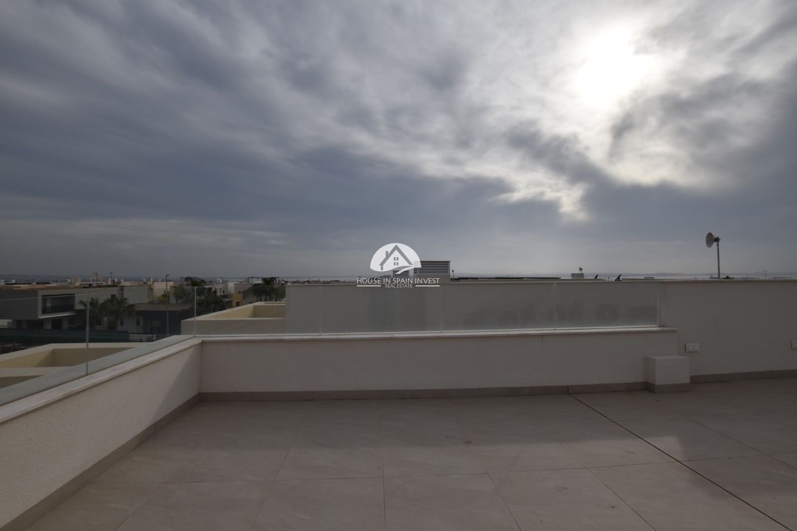 3 quarto Moradia para venda em Los Montesinos com piscina - 387 500 € (Ref: 9759252)