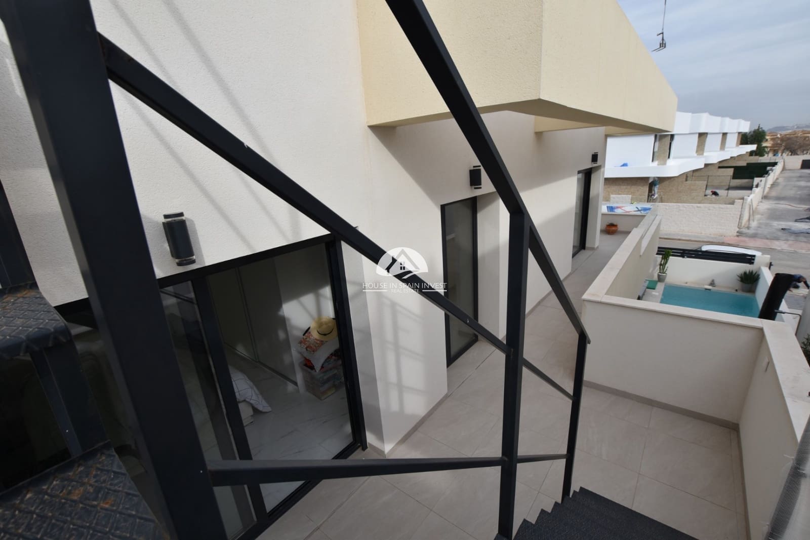 3 quarto Moradia para venda em Los Montesinos com piscina - 387 500 € (Ref: 9759252)