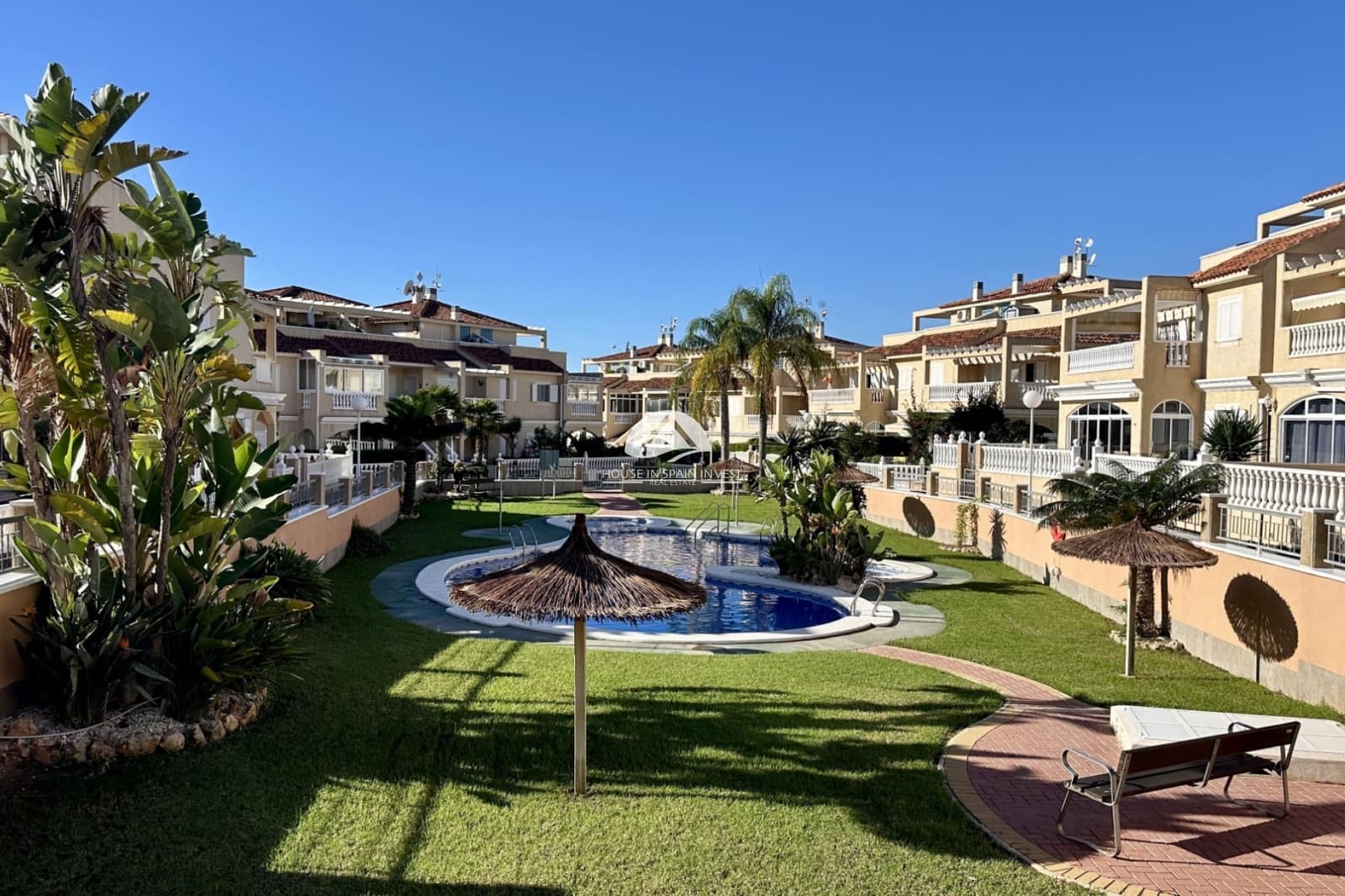 2 bedroom Apartment for sale in Playa Flamenca with pool - € 264,990 (Ref: 9759255)