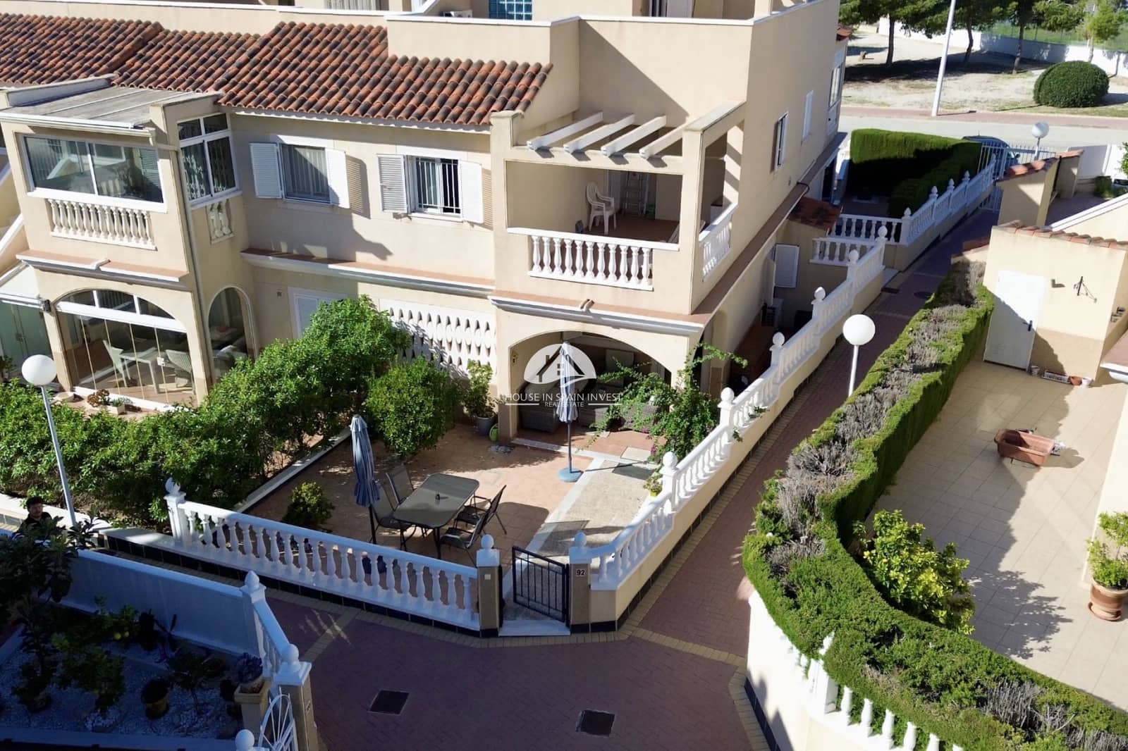 2 bedroom Apartment for sale in Playa Flamenca with pool - € 264,990 (Ref: 9759255)