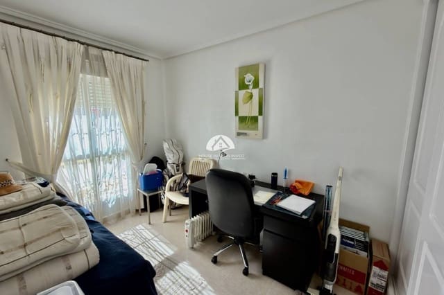 3 chambre Villa/Maison à vendre à Ciudad Quesada, Rojales avec piscine - 195 000 € (Ref: 9759256)