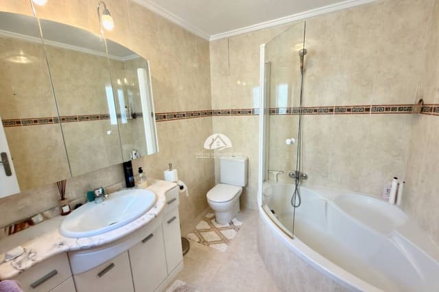 3 chambre Villa/Maison à vendre à Ciudad Quesada, Rojales avec piscine - 195 000 € (Ref: 9759256)