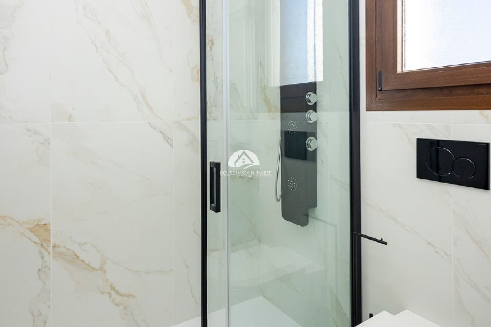 3 bedroom Townhouse for sale in Orihuela Costa with pool - € 339,000 (Ref: 9759268)