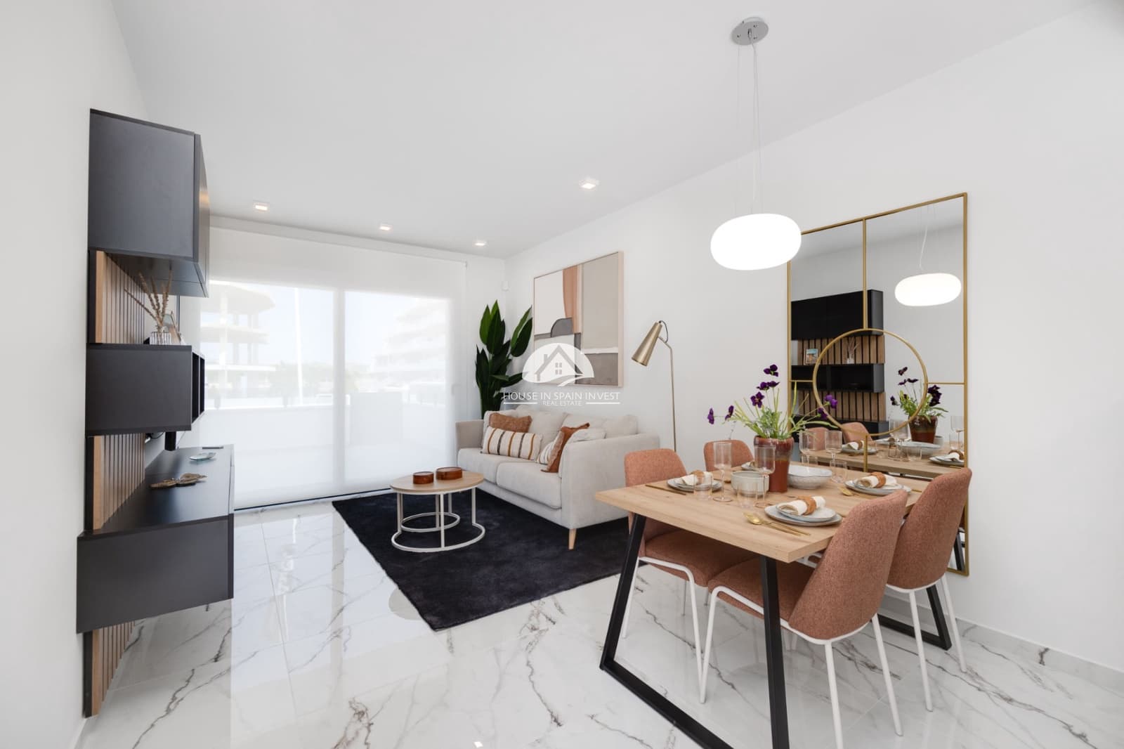 2 soveværelse Bungalow til salg i San Miguel de Salinas med swimmingpool - € 230.000 (Ref: 9759271)