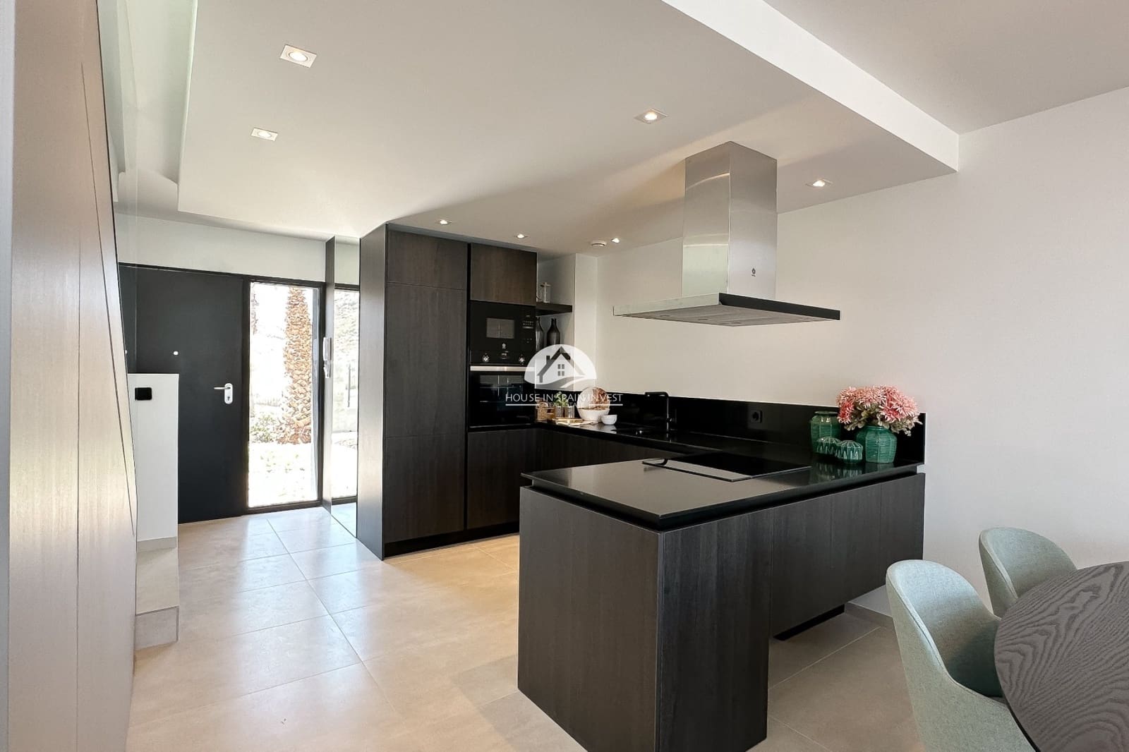 3 bedroom Townhouse for sale in Algorfa with pool garage - € 453,000 (Ref: 9759274)