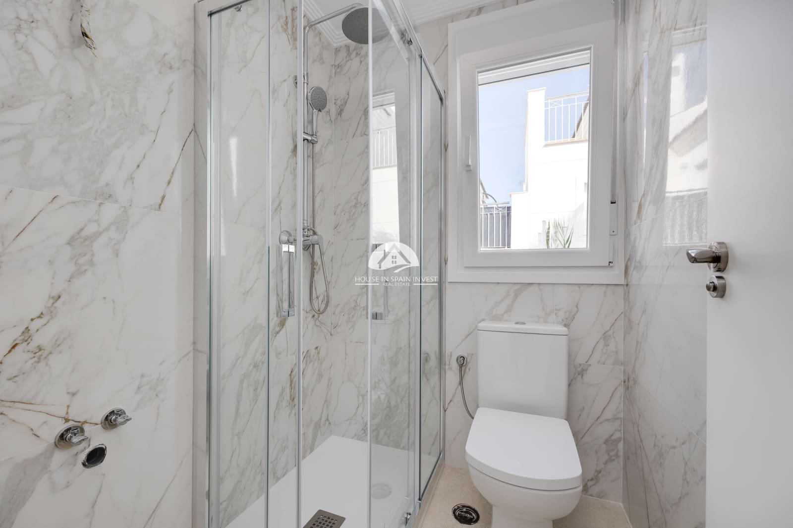 3 bedroom Villa for sale in San Fulgencio with pool - € 275,000 (Ref: 9759279)