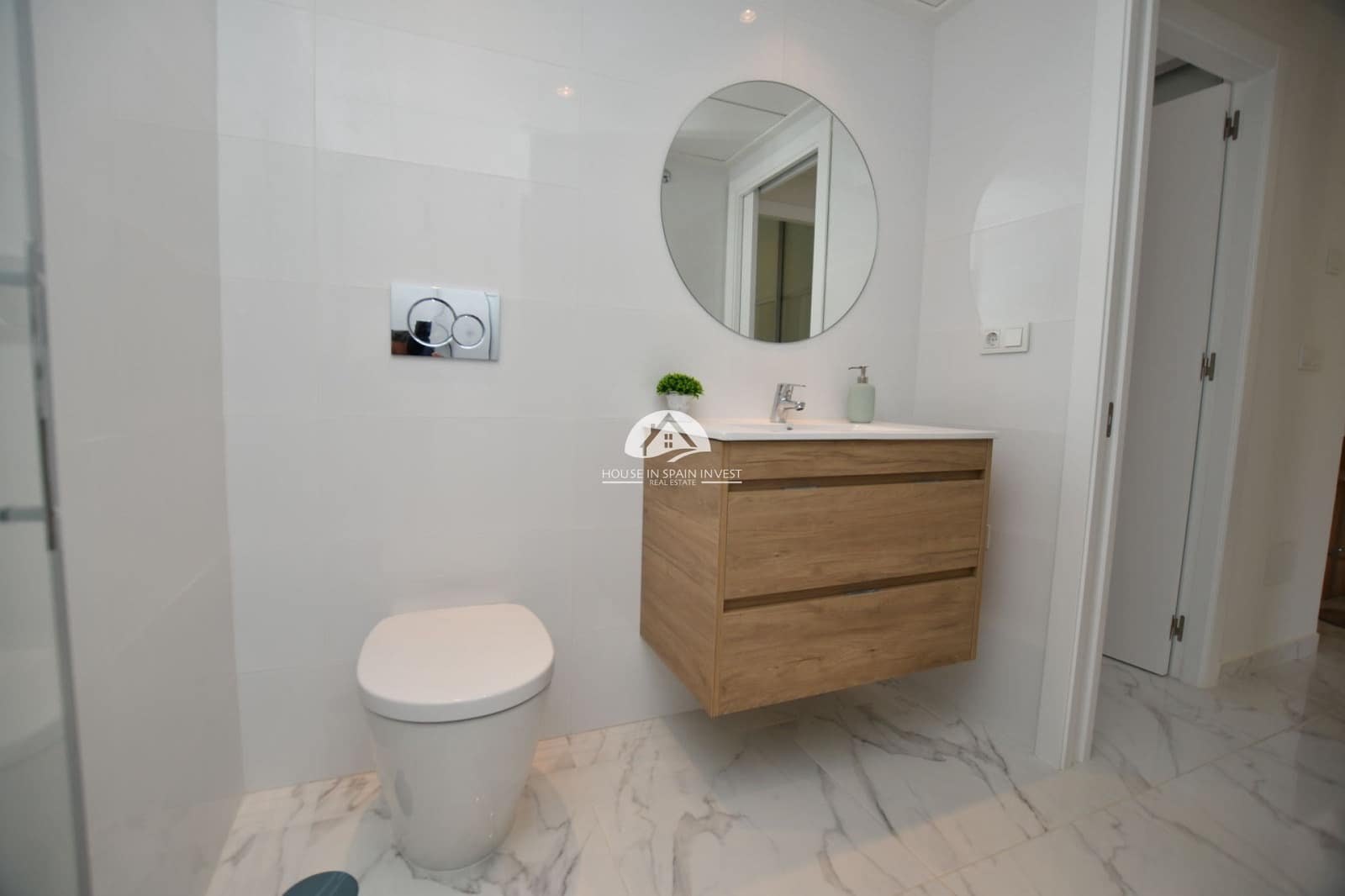 2 makuuhuone Bungalow myytävänä paikassa San Miguel de Salinas mukana uima-altaan - 273 800 € (Ref: 9759281)