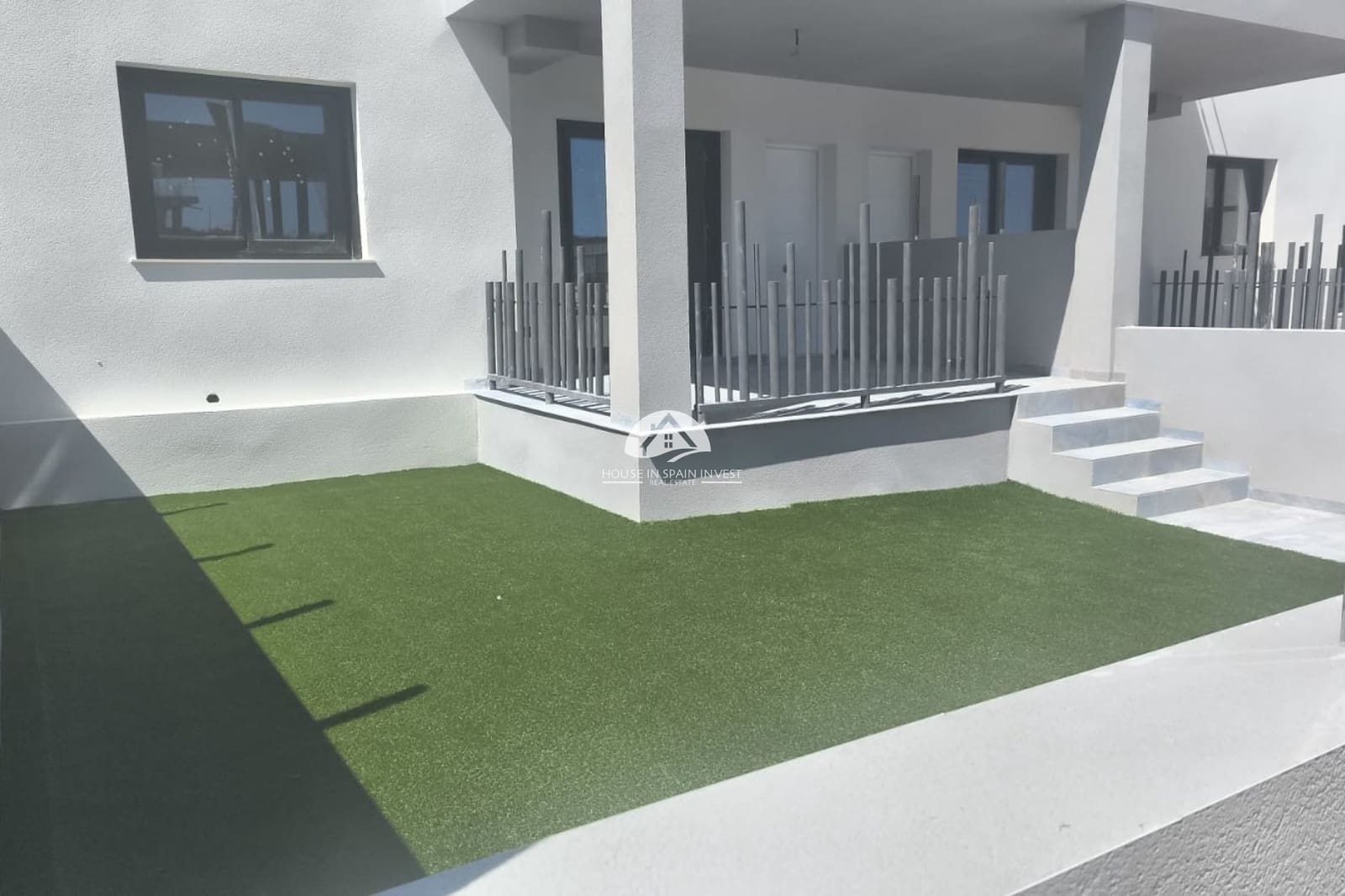 2 bedroom Bungalow for sale in San Miguel de Salinas with pool - € 273,800 (Ref: 9759281)