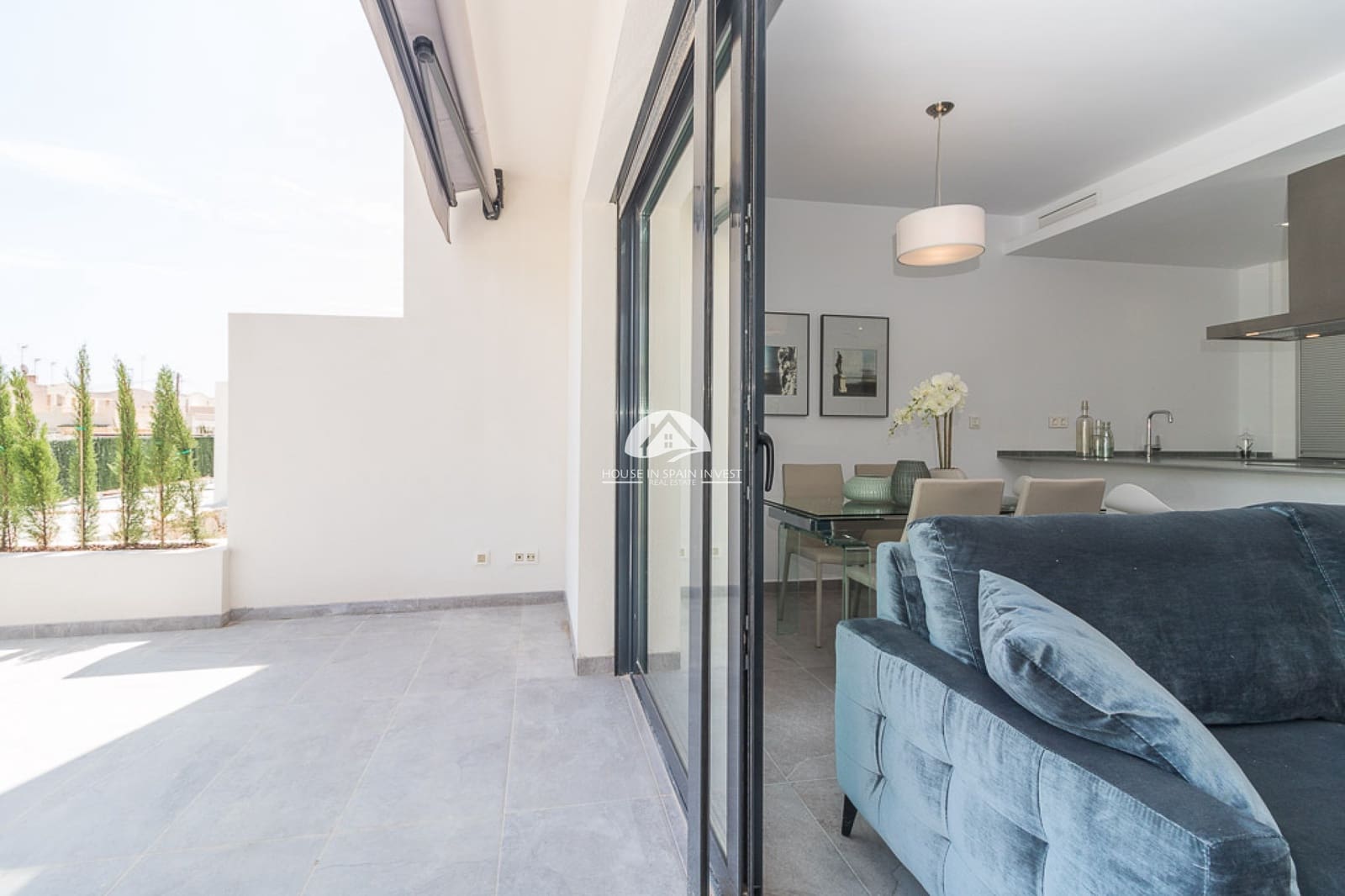 3 soverom Bungalow til salgs i Torrevieja med svømmebasseng - € 300 000 (Ref: 9759287)