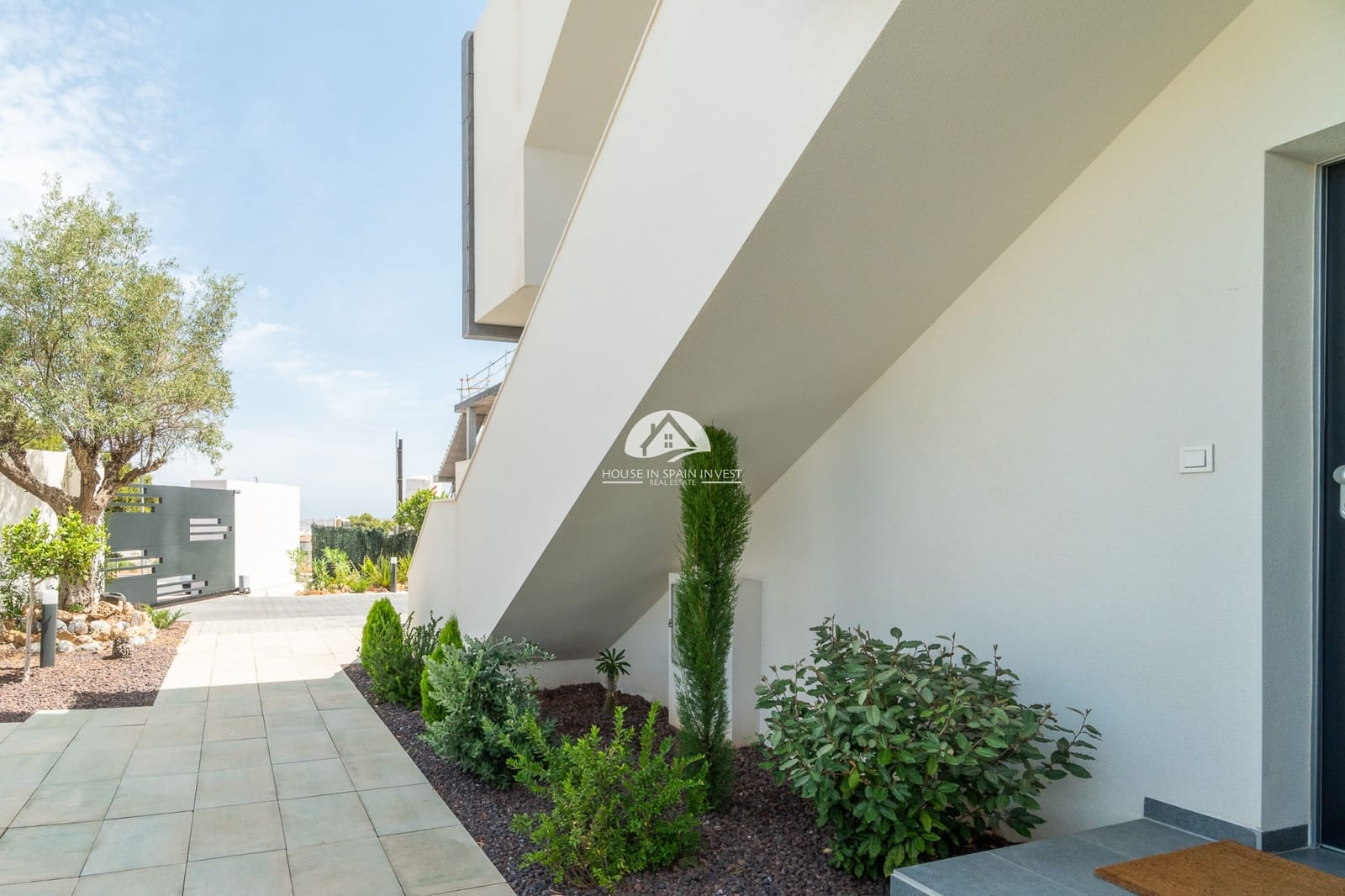 3 soverom Bungalow til salgs i Torrevieja med svømmebasseng - € 300 000 (Ref: 9759287)