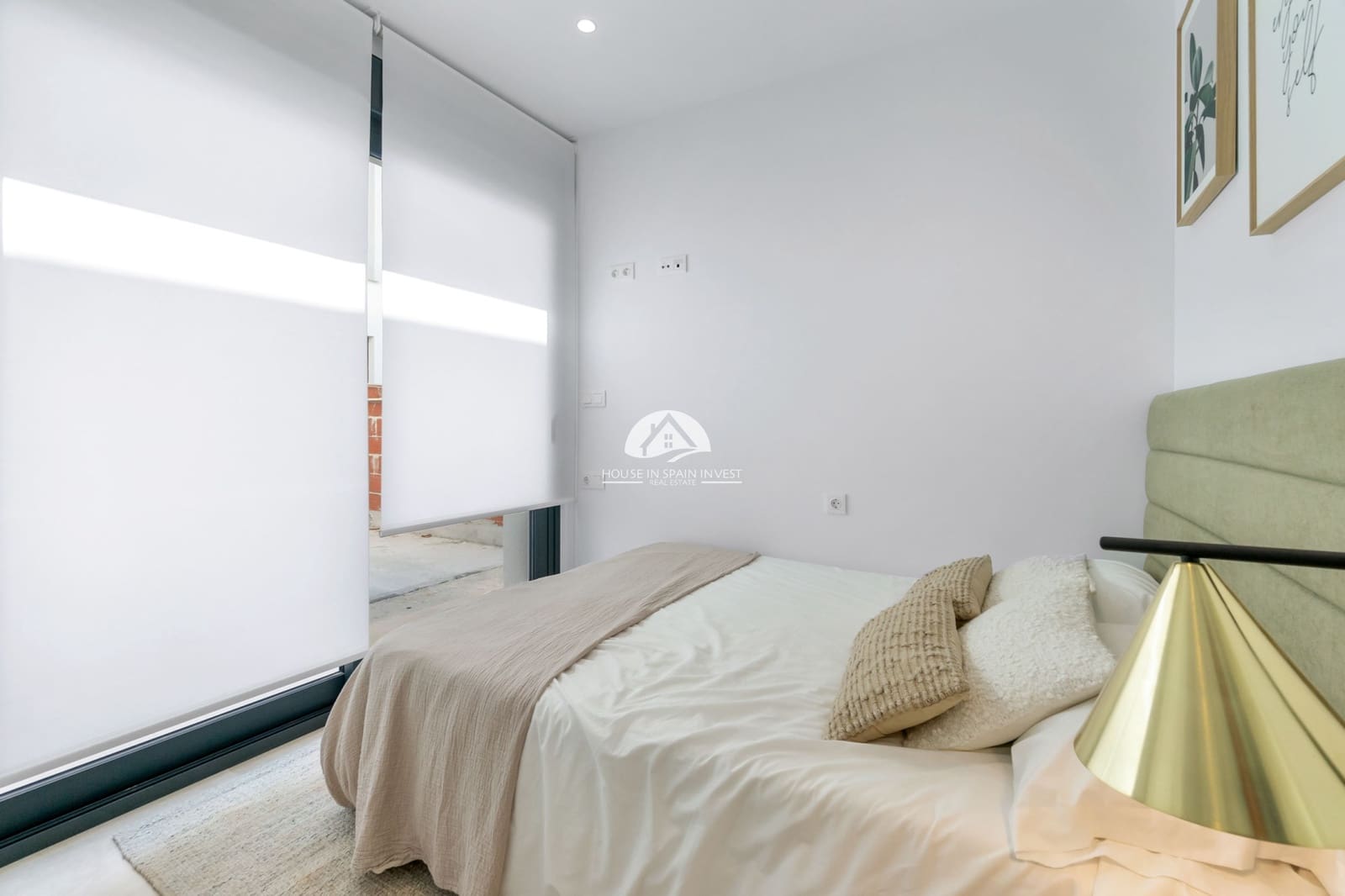 2 chambre Bungalow à vendre à Torrevieja avec piscine garage - 299 900 € (Ref: 9759288)