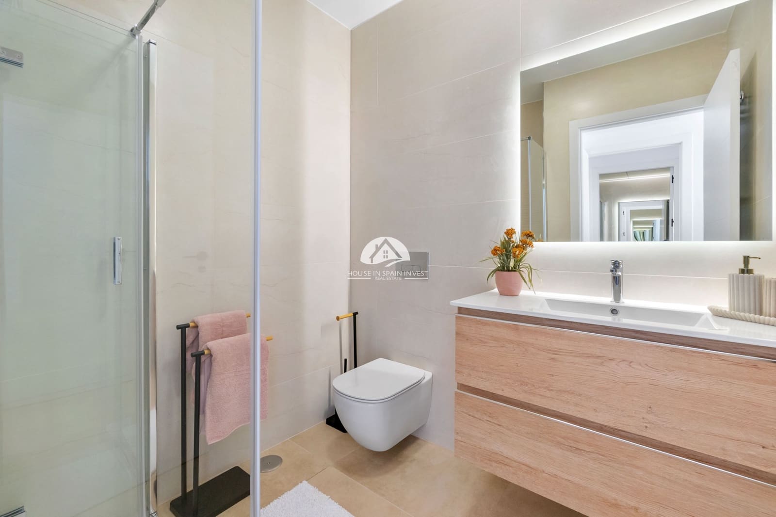 2 chambre Bungalow à vendre à Torrevieja avec piscine garage - 299 900 € (Ref: 9759288)