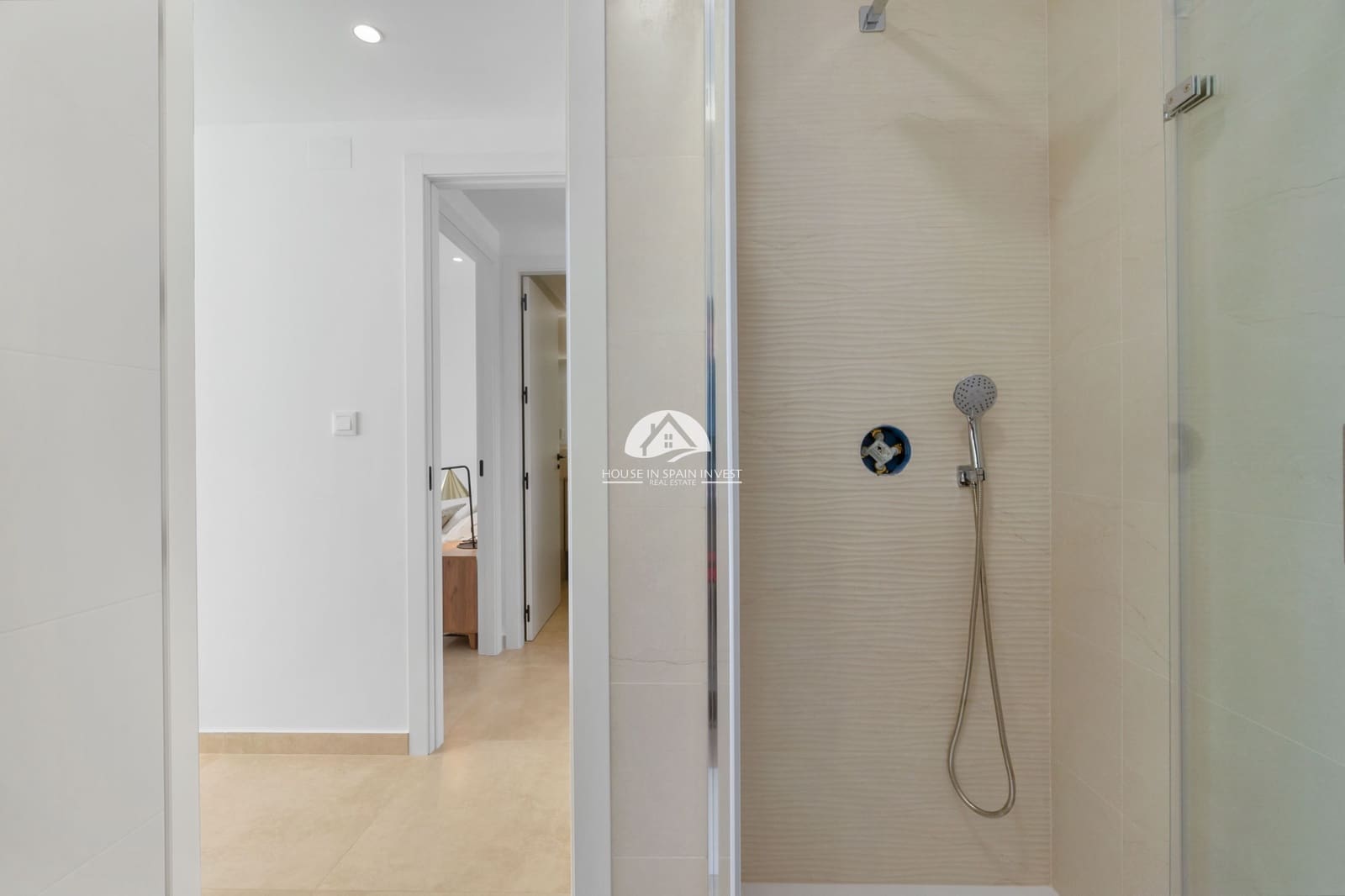 2 chambre Bungalow à vendre à Torrevieja avec piscine garage - 299 900 € (Ref: 9759288)