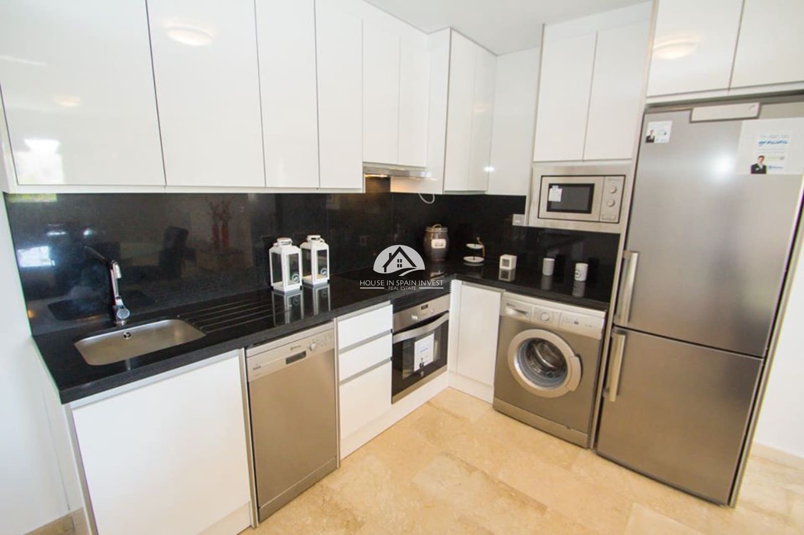 2 soveværelse Lejlighed til salg i Orihuela Costa med swimmingpool - € 255.000 (Ref: 9759289)