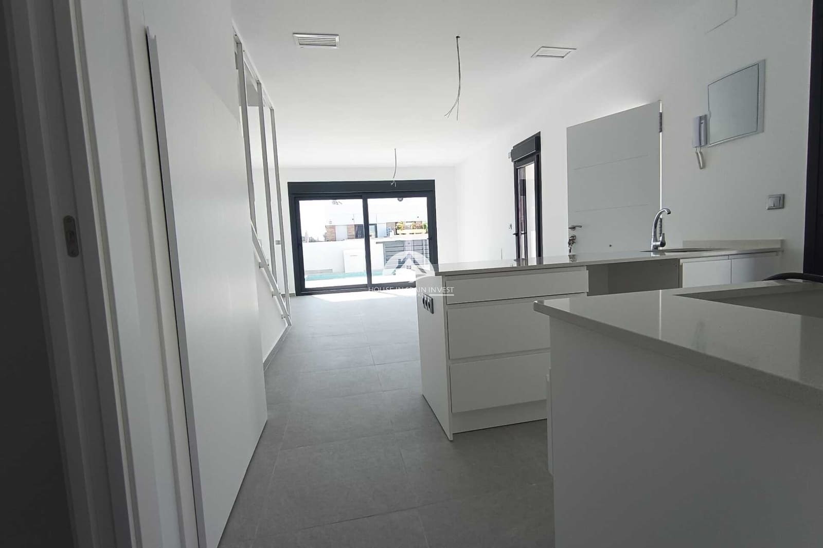 3 bedroom Villa for sale in Daya Nueva with pool - € 317,000 (Ref: 9759291)