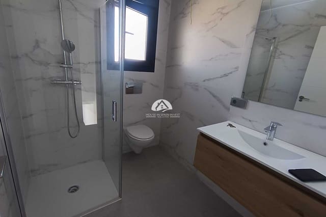 3 quarto Moradia para venda em Daya Nueva com piscina - 317 000 € (Ref: 9759291)