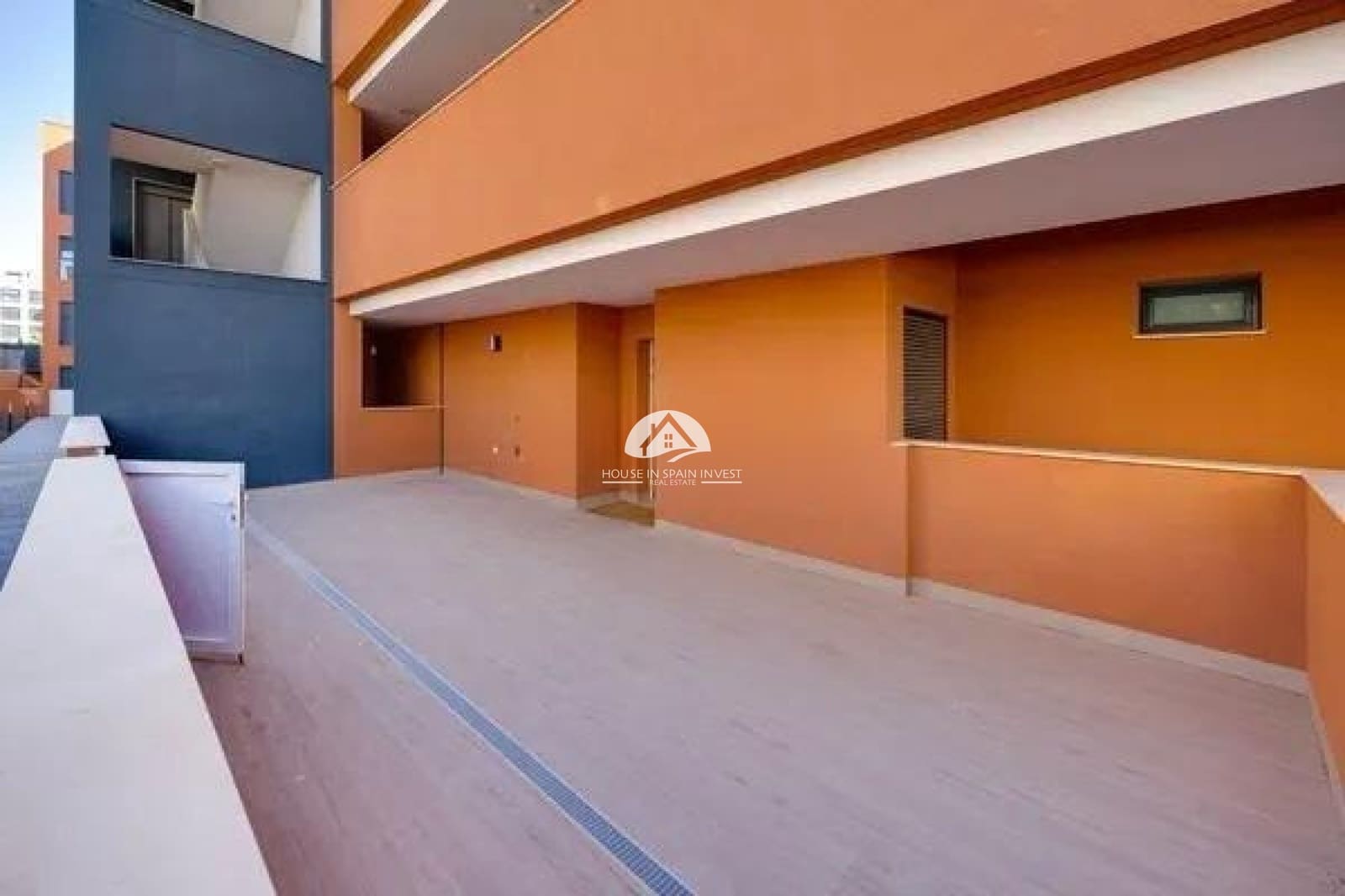 2 soveværelse Lejlighed til salg i Orihuela Costa med swimmingpool garage - € 259.000 (Ref: 9759300)
