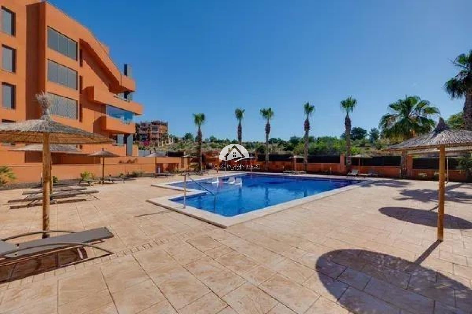 2 soveværelse Lejlighed til salg i Orihuela Costa med swimmingpool garage - € 259.000 (Ref: 9759300)