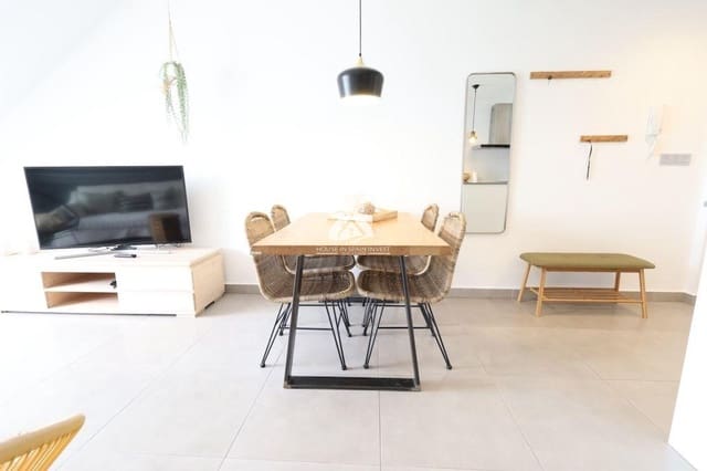 2 quarto Bungalow para venda em Pilar de la Horadada ciudad, Pilar de la Horadada com piscina garagem - 223 000 € (Ref: 9759302)