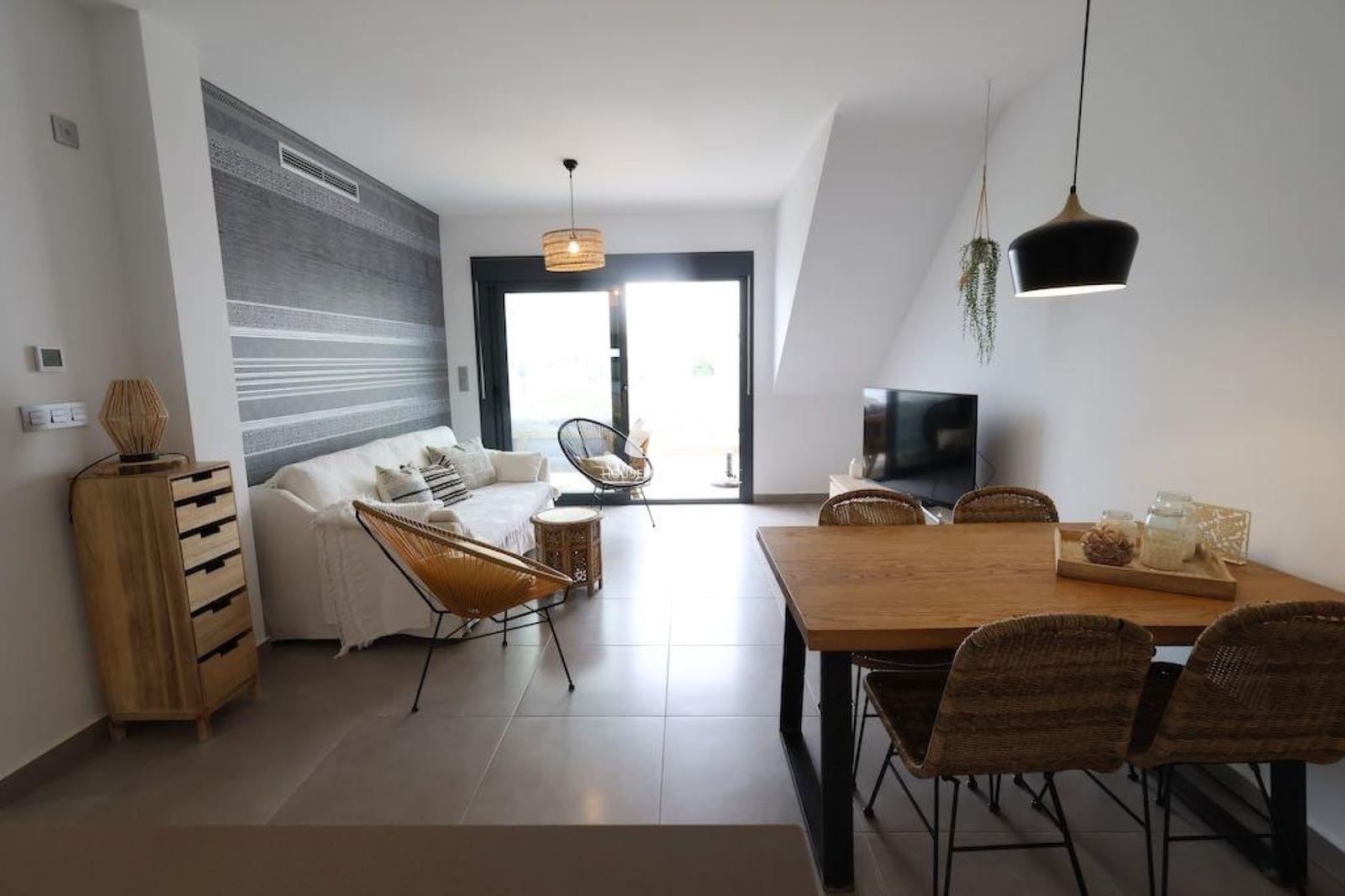 2 quarto Bungalow para venda em Pilar de la Horadada com piscina garagem - 223 000 € (Ref: 9759302)