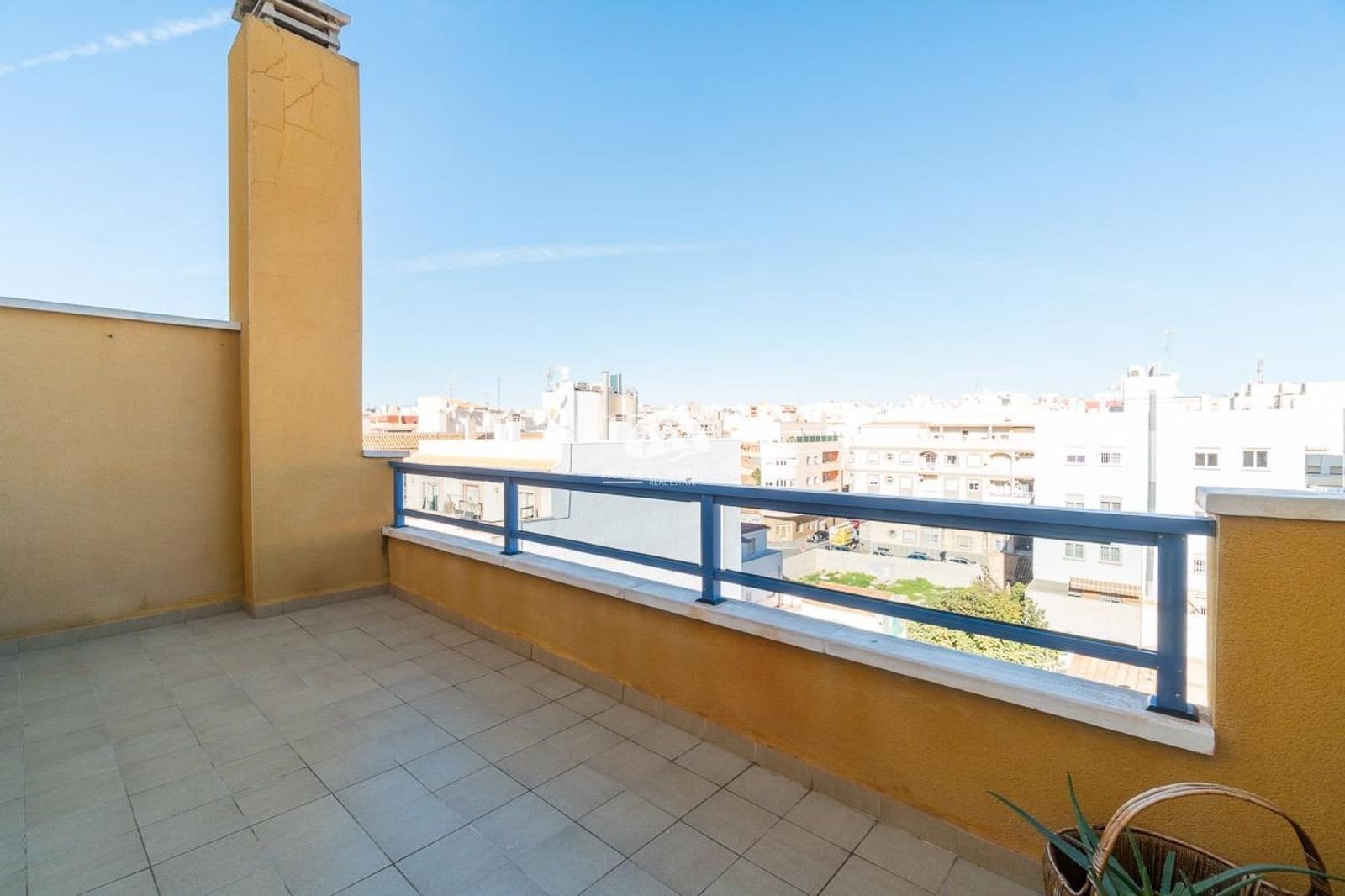 3 chambre Appartement à vendre à Torrevieja - 179 000 € (Ref: 9759305)