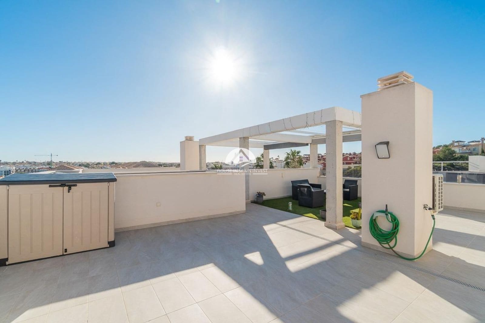 2 makuuhuone Huoneisto myytävänä paikassa Orihuela Costa mukana uima-altaan 
autotalli - 325 000 € (Ref: 9759306)