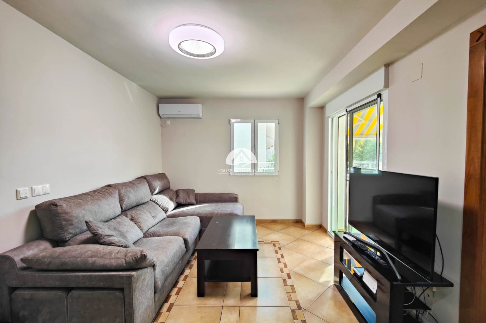 2 soverom Leilighet til salgs i La Mata med svømmebasseng - € 195 000 (Ref: 9759312)