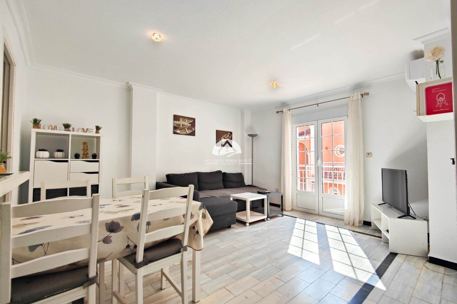 2 soverom Penthouse til salgs i La Mata med svømmebasseng - € 215 000 (Ref: 9759313)