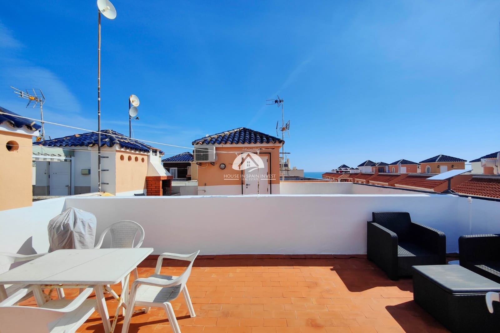 2 soverom Penthouse til salgs i La Mata med svømmebasseng - € 215 000 (Ref: 9759313)