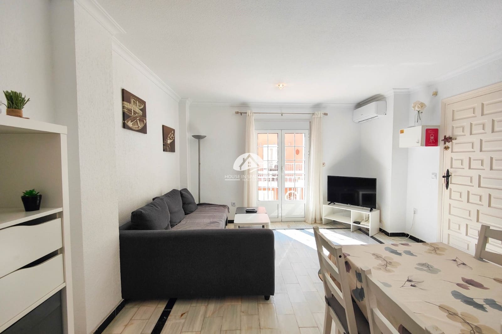 2 soverom Penthouse til salgs i La Mata med svømmebasseng - € 215 000 (Ref: 9759313)