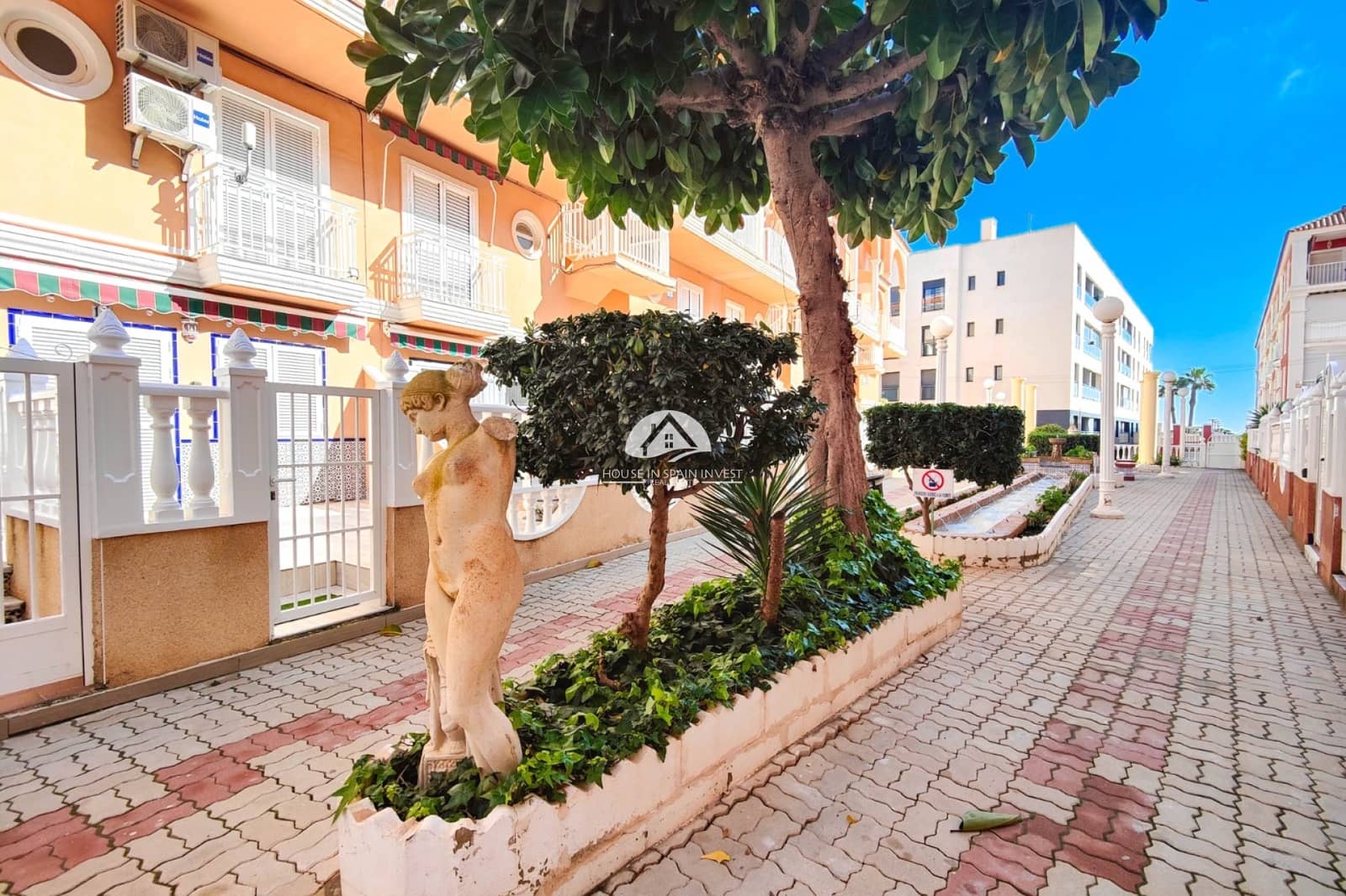 2 soverom Penthouse til salgs i La Mata med svømmebasseng - € 215 000 (Ref: 9759313)