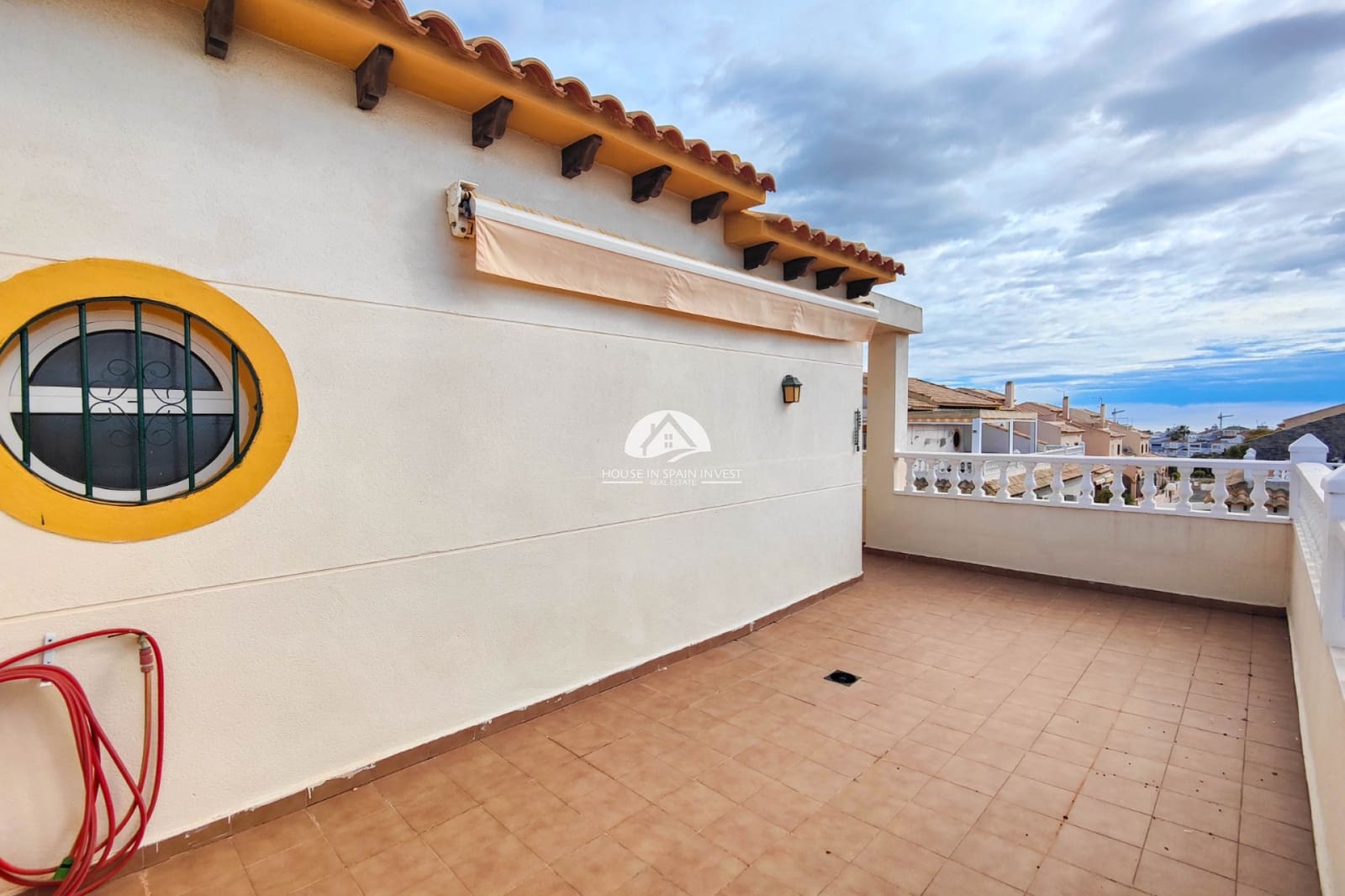 Casa de 3 habitaciones en La Florida en venta con piscina - 235.000 € (Ref: 9759315)