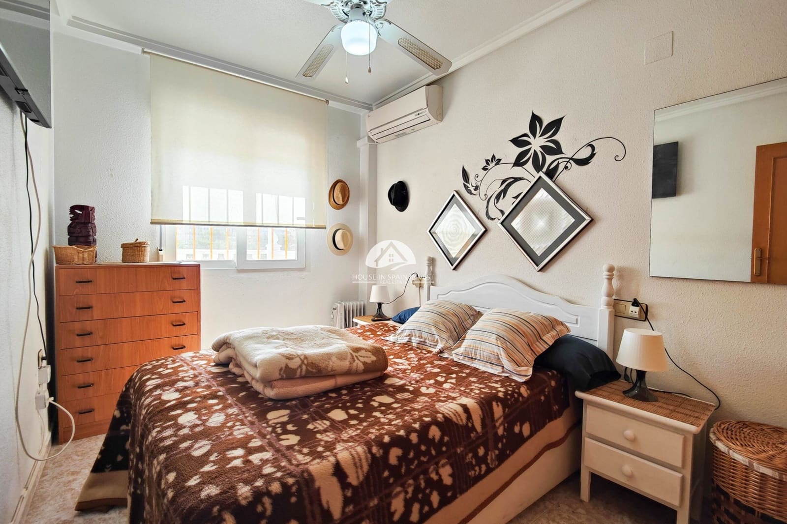 3 soverom Bungalow til salgs i Torrevieja med svømmebasseng - € 154 500 (Ref: 9759317)