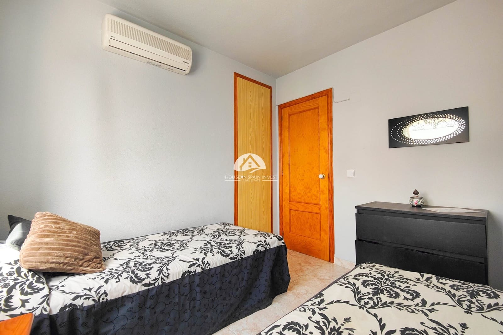 3 makuuhuone Omakotitalo myytävänä paikassa Los Altos mukana uima-altaan - 210 000 € (Ref: 9759318)