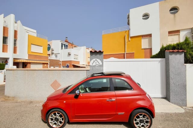 3 makuuhuone Omakotitalo myytävänä paikassa Los Altos mukana uima-altaan - 210 000 € (Ref: 9759318)