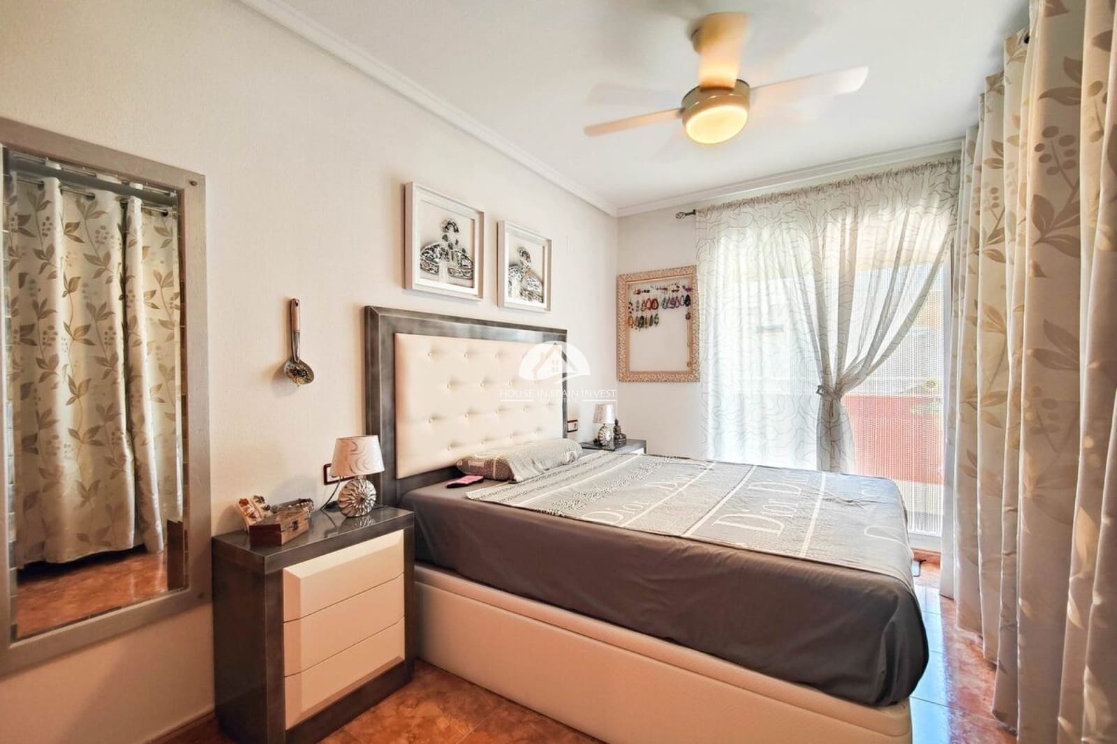 1 sypialnia Penthouse na sprzedaż w Torrevieja - 128 900 € (Ref: 9759319)