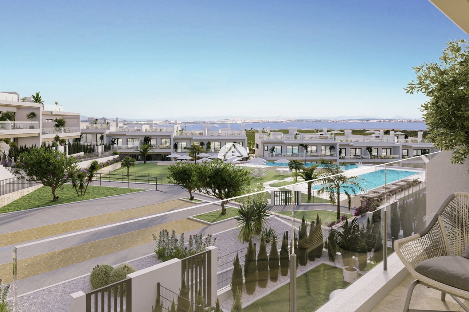 Bungalow de 2 habitaciones en Los Balcones en venta con piscina garaje - 272.000 € (Ref: 9759320)