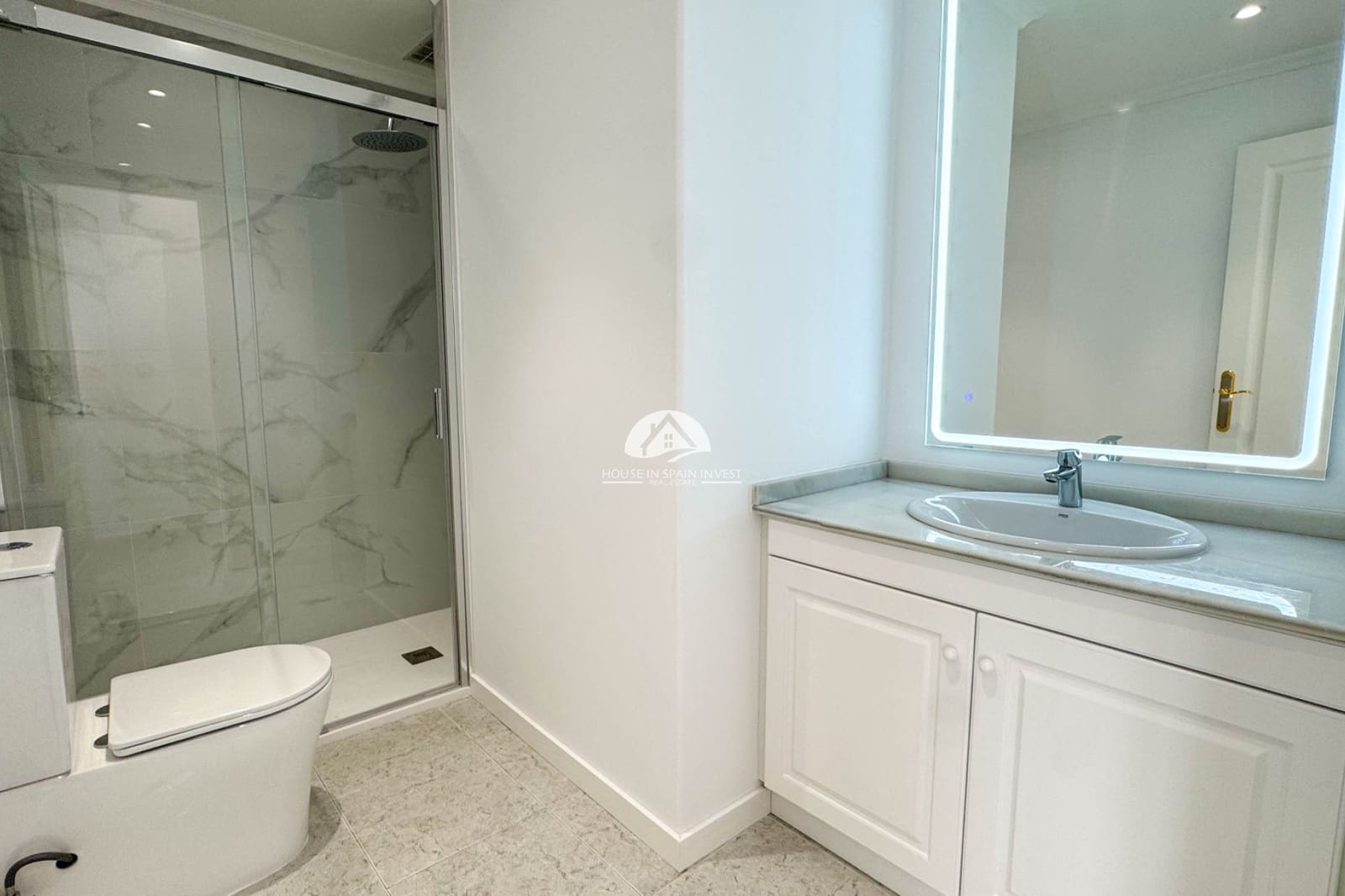 2 soverom Leilighet til salgs i Orihuela Costa med svømmebasseng - € 249 000 (Ref: 9759323)