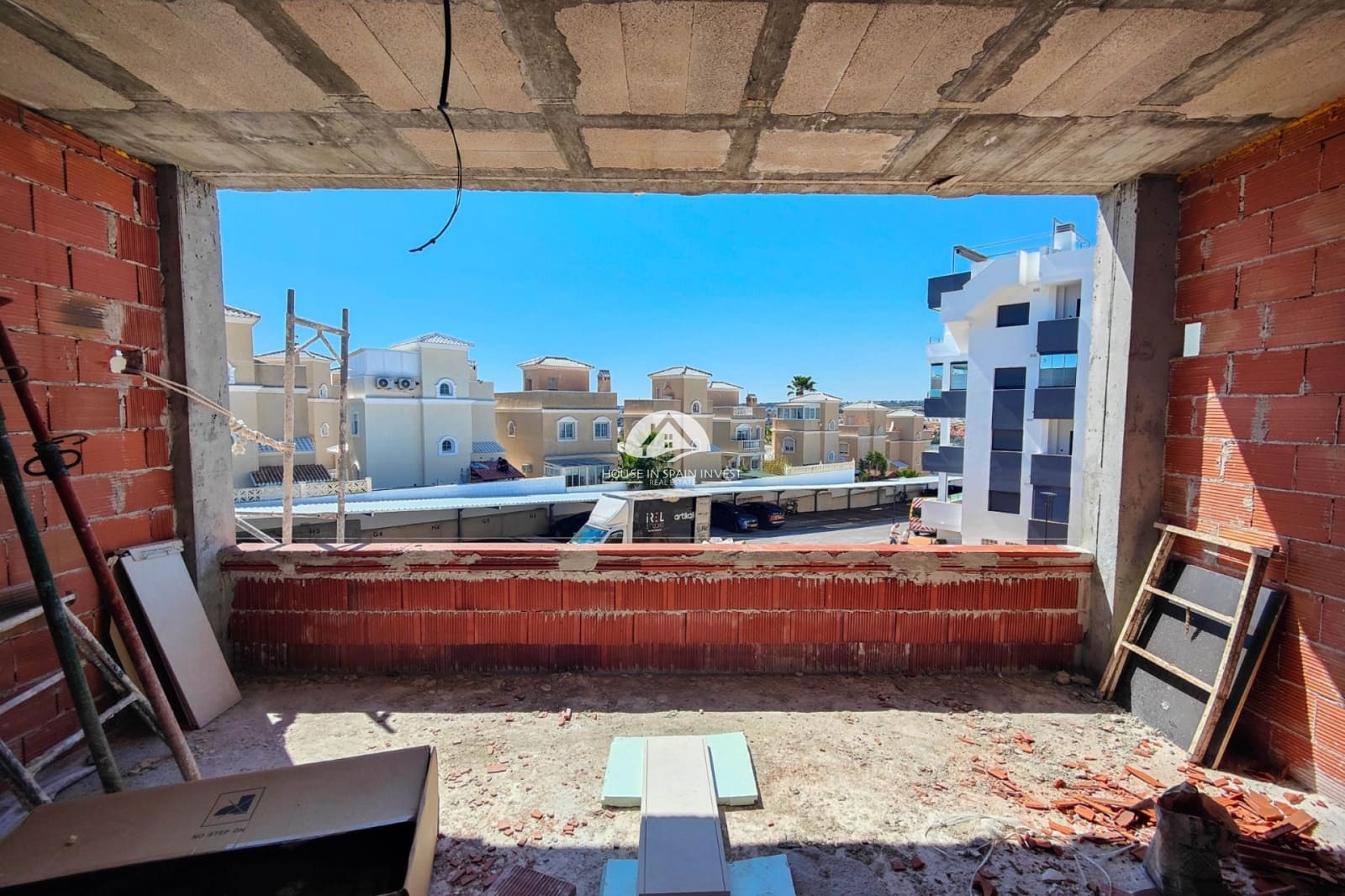 2 soverom Bungalow til salgs i Los Altos med svømmebasseng garasje - € 262 000 (Ref: 9759324)