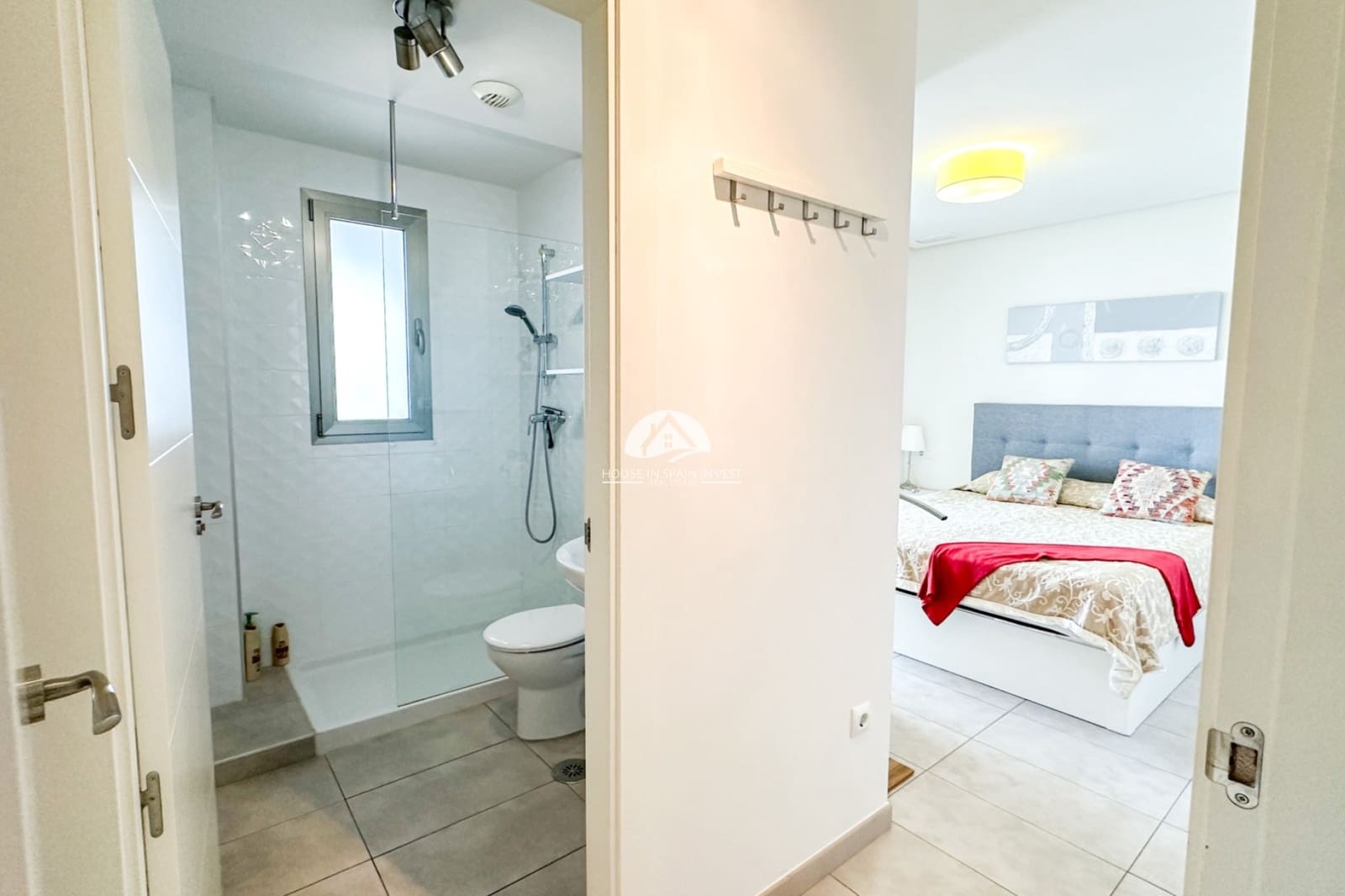 Apartamento de 2 habitaciones en Orihuela Costa en venta con piscina garaje - 220.000 € (Ref: 9769087)