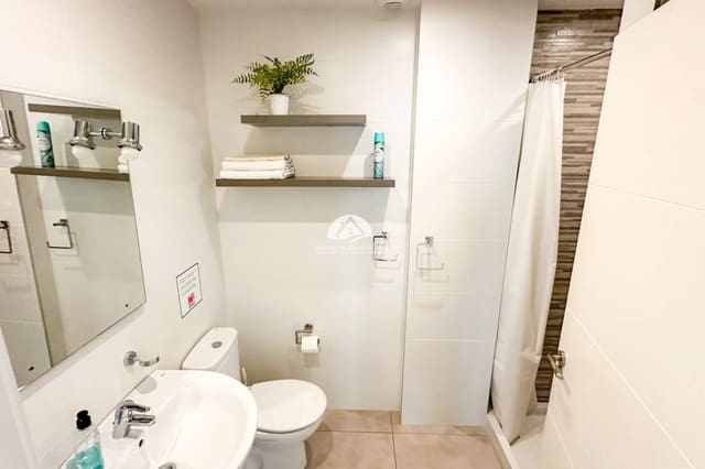 2 slaapkamer Appartement te koop in Villamartin, Orihuela met zwembad garage - € 220.000 (Ref: 9769087)