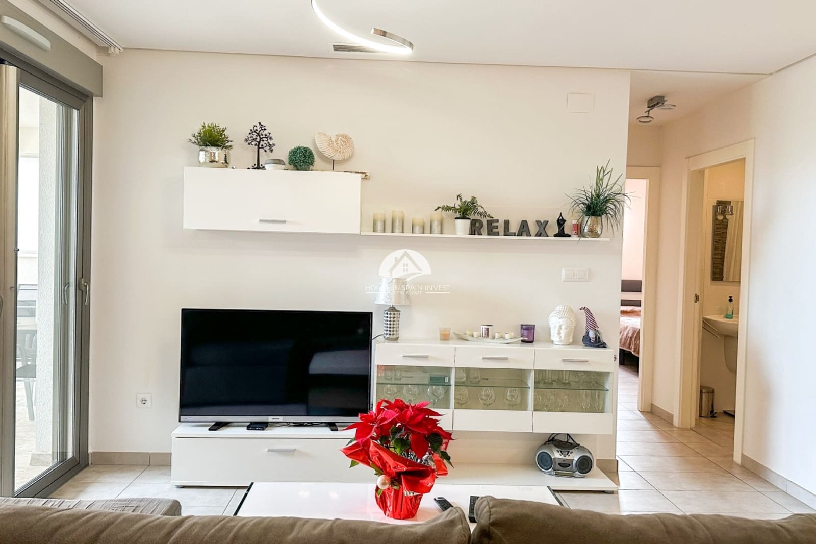 Apartamento de 2 habitaciones en Orihuela Costa en venta con piscina garaje - 220.000 € (Ref: 9769087)