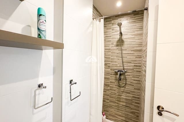 2 slaapkamer Appartement te koop in Villamartin, Orihuela met zwembad garage - € 220.000 (Ref: 9769087)