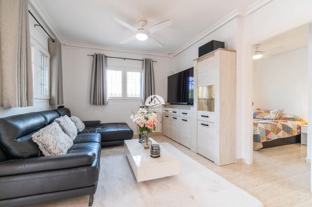 3 quarto Moradia para venda em Playa Flamenca, Orihuela com piscina - 279 000 € (Ref: 9769088)